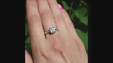 Кольцо 585 пробы из белого золота 💍💎❤️  Размер кольца- 17,3🌸 Вес-3.63гр🌸7бр.кр.57 0,16ct 5/4