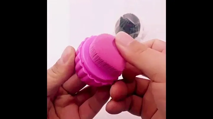 New Round Shell Shape Foundation Kabuki Brush