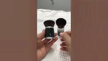 Kabuki Makeup Brushes For Foundation & Powder