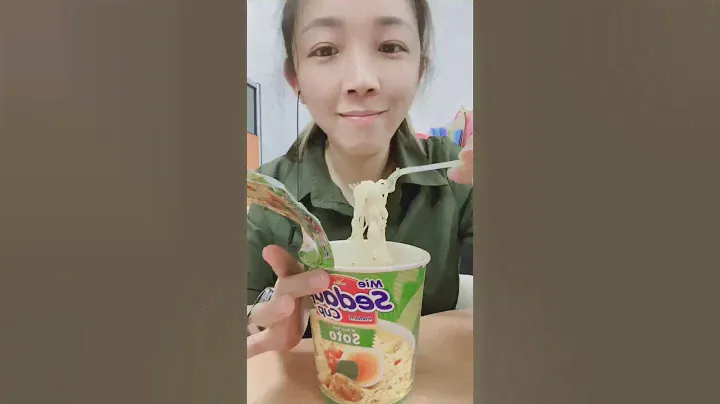 Mie Sedaap Instant Cup, Soto Flavour - good try, smell so good 😜 #eat #instantcup #miesedaap #soto